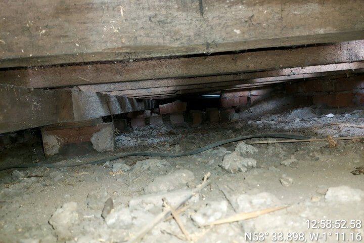 Underfloor Insulation DN6 7LS Before